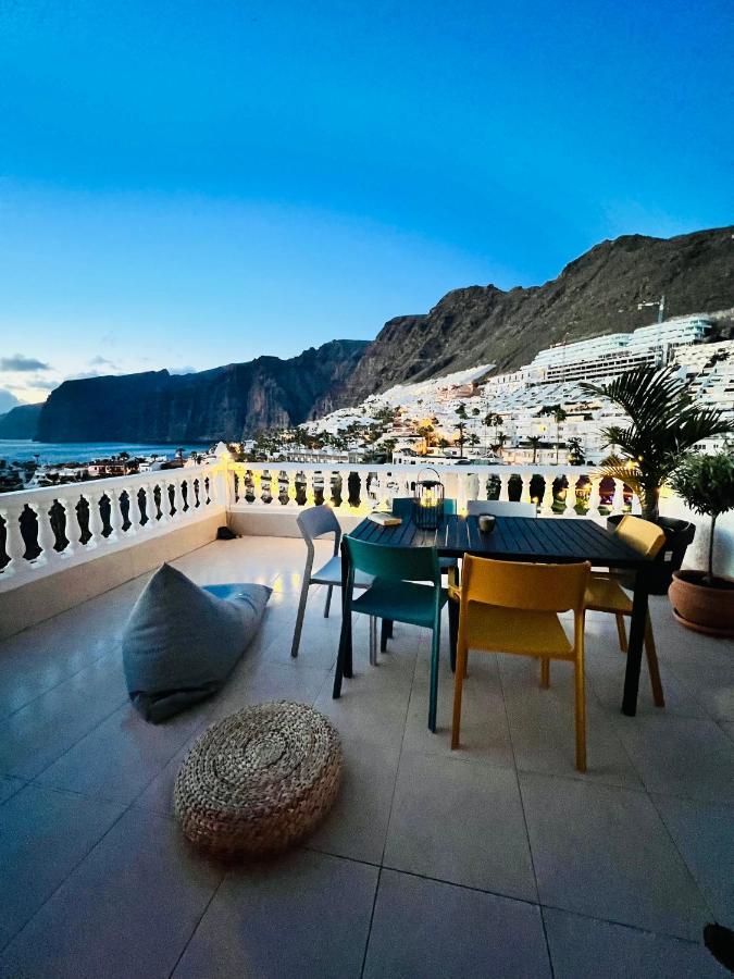 Apartament Luxury Penthouse With Breathtaking Views And Huge Private Terraces Puerto de Santiago  Zewnętrze zdjęcie