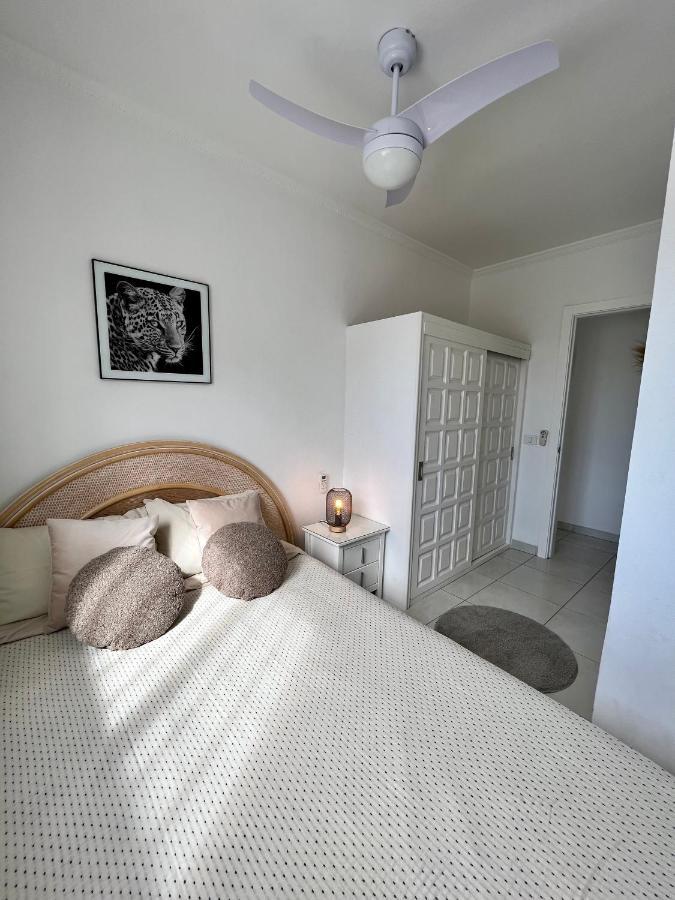 Apartament Luxury Penthouse With Breathtaking Views And Huge Private Terraces Puerto de Santiago  Zewnętrze zdjęcie