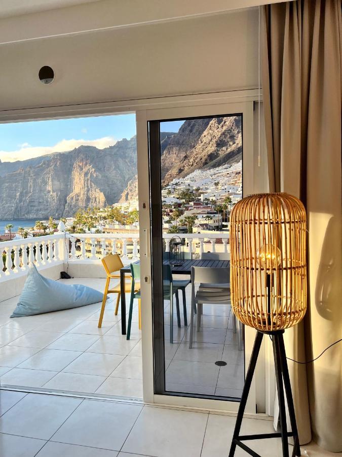 Apartament Luxury Penthouse With Breathtaking Views And Huge Private Terraces Puerto de Santiago  Zewnętrze zdjęcie